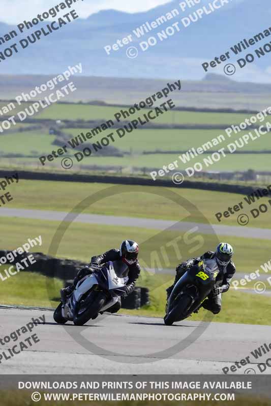 anglesey no limits trackday;anglesey photographs;anglesey trackday photographs;enduro digital images;event digital images;eventdigitalimages;no limits trackdays;peter wileman photography;racing digital images;trac mon;trackday digital images;trackday photos;ty croes